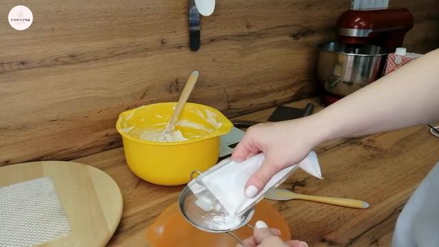 Как собрать 2-х ярусный торт? РЕЦЕПТ крема для выравнивания.