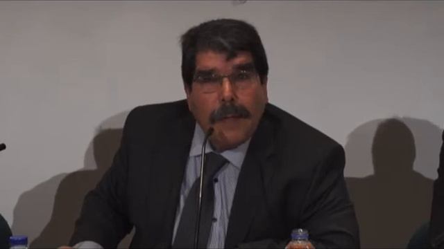 Questions to Salih Muslim смотреть онлайн