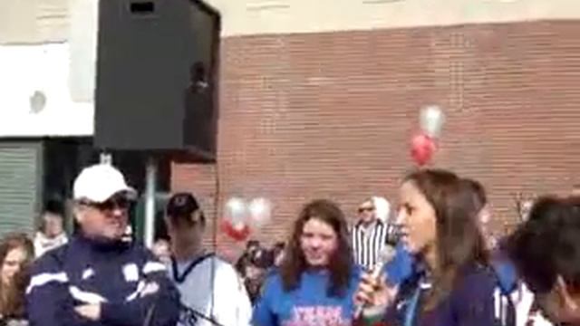 Meghan Duggan Parade-Meghan thanks her 4 family смотреть онлайн
