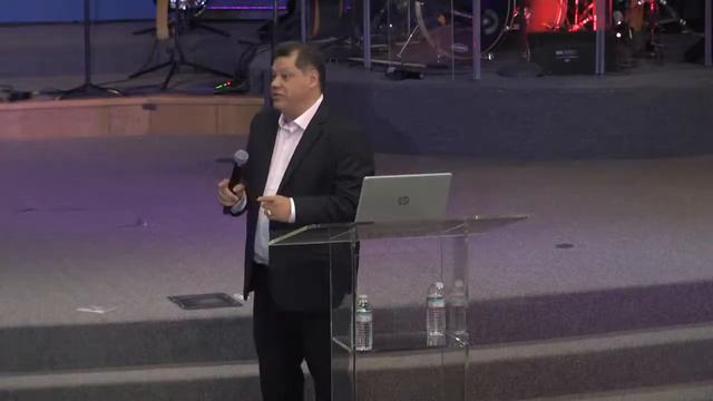 Pastor Javier Vera смотреть онлайн
