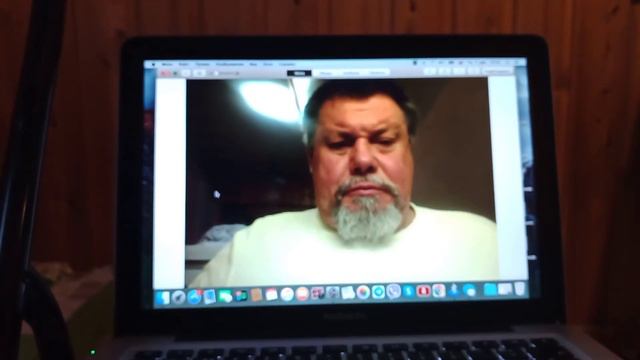 Это Вилли Токарев, я это слышал в его исполнении ... смотреть онлайн