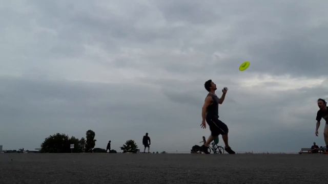 Freestyle Frisbee Berlin - Tempel knights 1 with Anton смотреть онлайн
