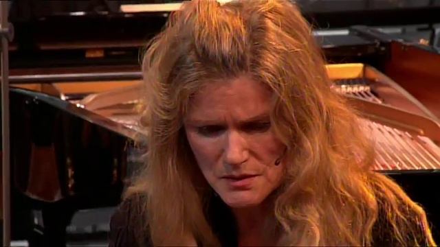 Barbara Sukowa & Asko| Schönberg - R. de Leeuw/ Uit: Im Wunderschönen Monat Mai part 1 смотреть онлайн