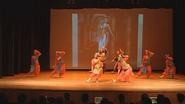 Flavia Oliveira de Dança do Ventre смотреть онлайн