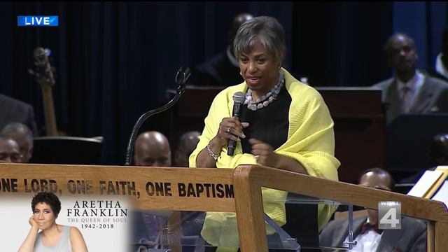 Rep. Brenda Lawrence speaks at Aretha Franklin's funeral смотреть онлайн