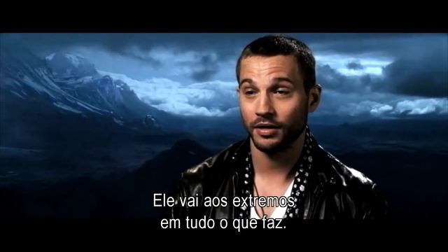 Apresentação PT PROMETHEUS Logan Marshall-Green como Holloway смотреть онлайн