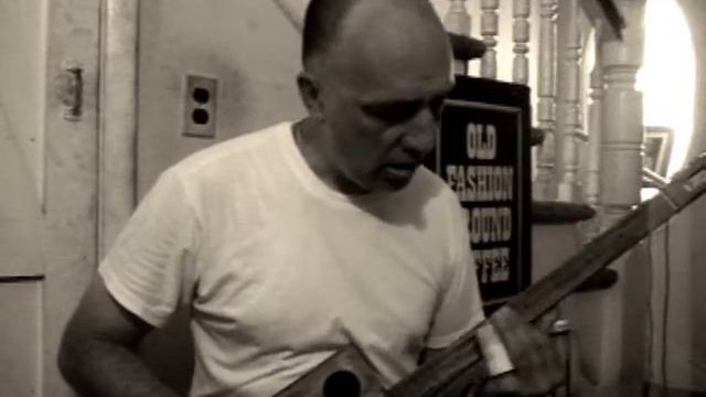 Cypress Grove Blues by Skip James - Fretless Cigar Box Guitar смотреть онлайн