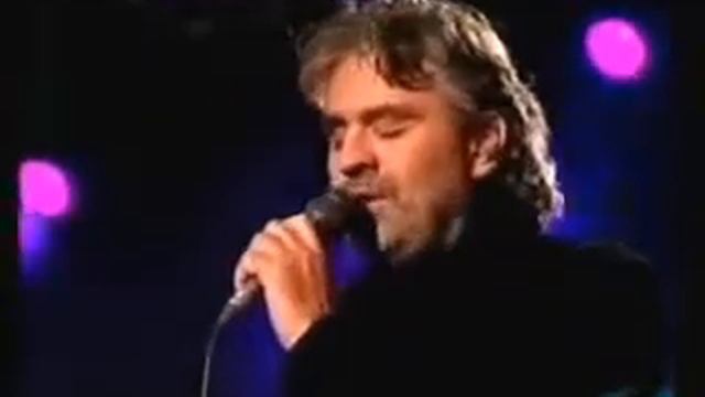 Andrea Bocelli ft Veronica Berti 'Les Feuilles Mortes' смотреть онлайн
