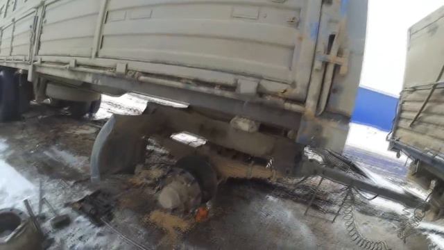Дальнобой.48 / Замена колодок смотреть онлайн