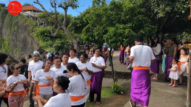 Kalkun comunity di Bali смотреть онлайн