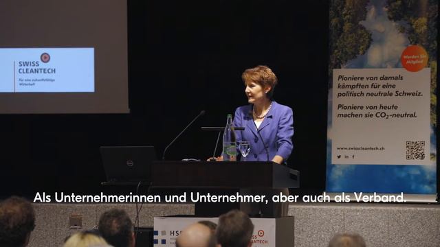 Bundesrätin Simonetta Sommaruga Am Sommeranlass Von Swisscleantech