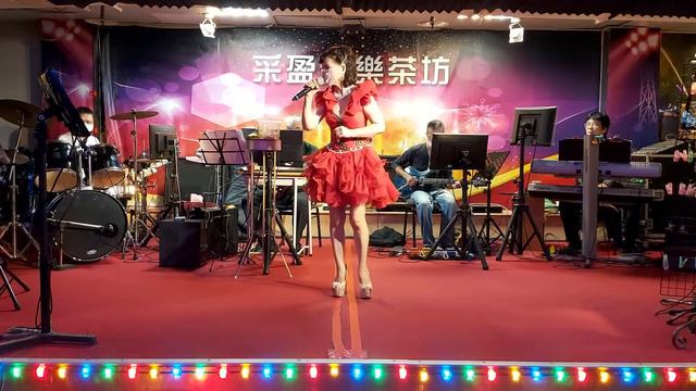 111年11月8日采盈音樂會館【性感歌姬 陳真】幾時再回頭 смотреть онлайн