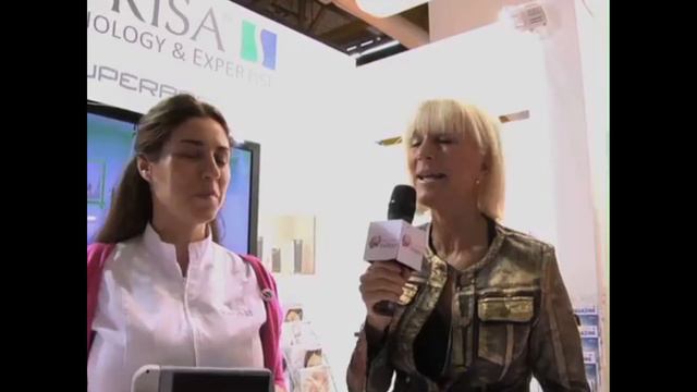 Claudia Fabiani Presenta Cry-0