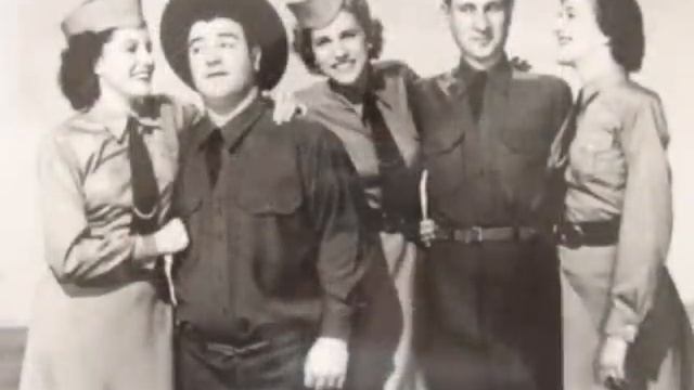 The Andrews Sisters - Oh Johnny, Oh Johnny смотреть онлайн