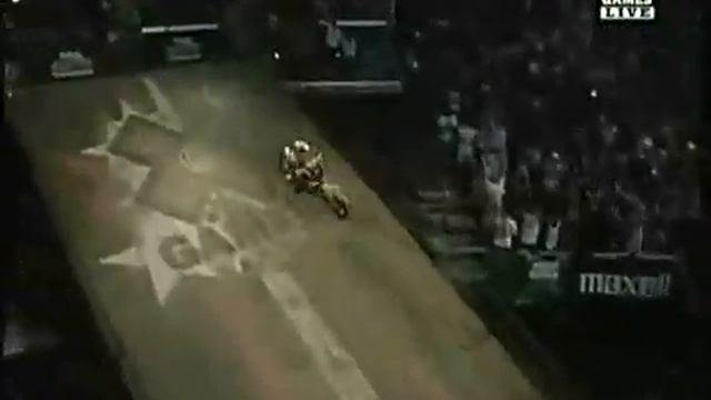 Travis Pastrana Double Backflip смотреть онлайн