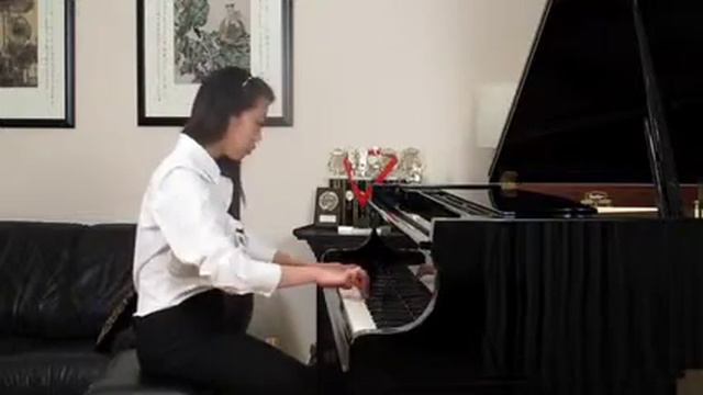 Jasmine Wong - Fantasia in C Minor BWV 906 - Bach смотреть онлайн