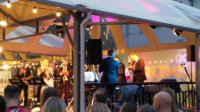 Mercedes Benz (Janis Joplin cover) - Very Cool People & Aija Andrejeva смотреть онлайн