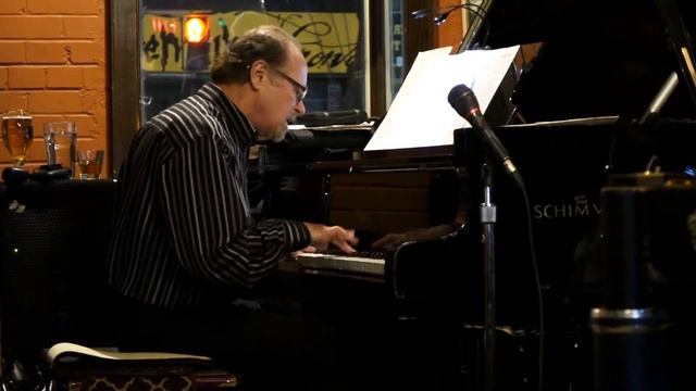 BERNIE SENENSKY QUARTET / Bird Bath by Don Thompson смотреть онлайн