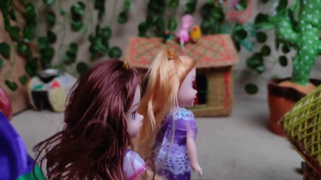 sona aur roopa ki kahani part79/bhutiaa ped/sona gyi nani ke ghar/the barbie task/doll house смотреть онлайн