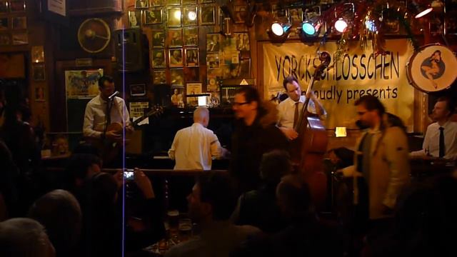 The Love Gloves - Baby What You Want Me To Do смотреть онлайн