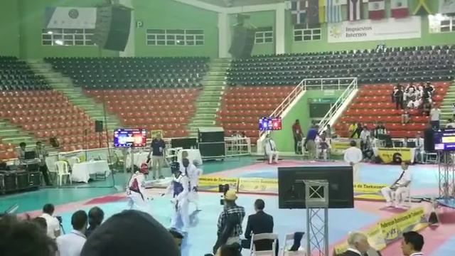 Edward Espinosa (DOM) | Gana en el repechaje смотреть онлайн