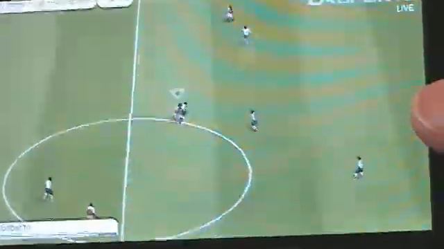 FIFA Soccer Sony PSP Gameplay - CES 2005 Footage (*No смотреть онлайн
