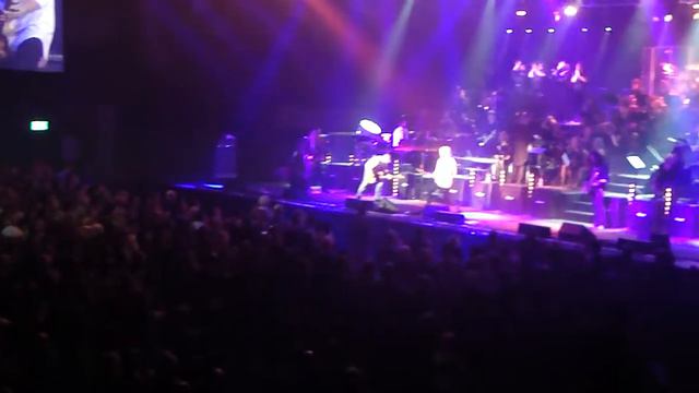 Rock Meets Classic, Sursee 2015 RICK PARFITT ''Down down'' смотреть онлайн