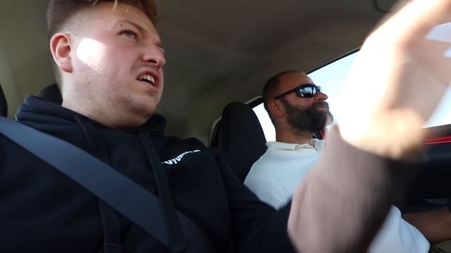 LOST IN TRANSYLVANIA - DAY 1 смотреть онлайн