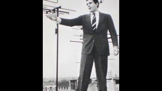 'Na santa guapparia - Luciano Rondinella смотреть онлайн