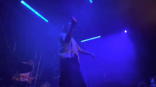 Alex Cameron - Sara Jo (Live @ Gorilla, Manchester) смотреть онлайн