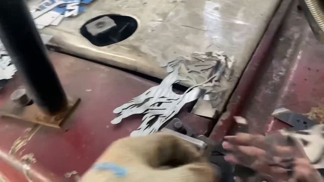 Забираю "НОВЫЙ" КАМАЗ с Набережные Челны! НЕ ПОВТОРЯЙТЕ 1200км на КАМАЗЕ-ХАНА СПИНЕ! Еле доехал! смотреть онлайн