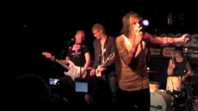 Acey Slade & Anzi Destruction Live in New York смотреть онлайн