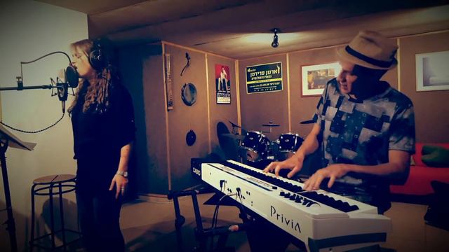 A Paris - Cécile&Arnon смотреть онлайн