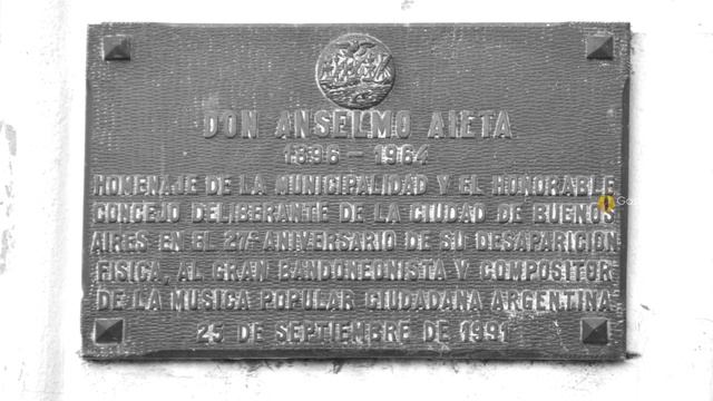 Anselmo Alfredo Aieta - "Cabeza De Novia" - Orq. Juan D´Arienzo/Can. Alberto Echague смотреть онлайн