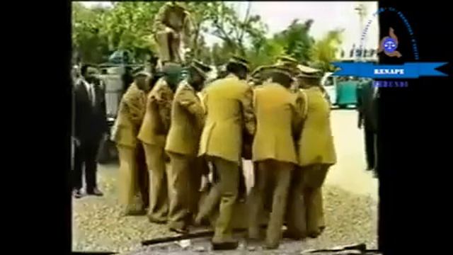 RENAPE BURUNDI IVUMBUYE UKO ABATUTSI BAHAMAGARIYE BENEWABO KWICA ABAHUTU MURI KAMINUZA . UMVIRIZA смотреть онлайн