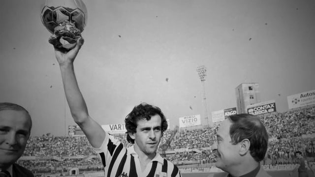 10 jogadores com MAIS BOLAS DE OURO na HISTÓRIA 🔥 смотреть онлайн