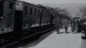 Первый фильм братьев Люмьер. Прибытие поезда на вокзал Ла-Сиота (CIOTAT)