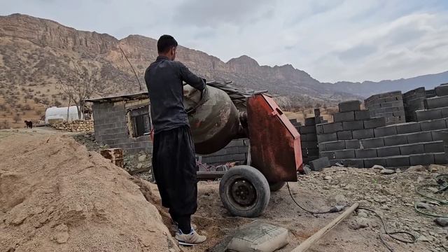 Nomadic Family Life In Winter Wonderland: Khosrow's Home Plastering