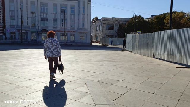 Кинотеатр Восток - город Коломна, район Старая Коломна, рынок Сто Метровка... смотреть онлайн