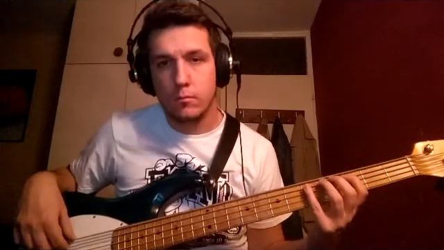 Simply Red - It's Only Love (Bass Cover) смотреть онлайн
