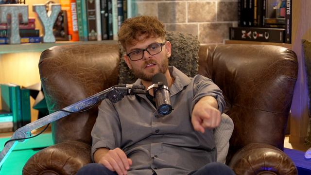 Biologist Explains How Inorganic Materials May Have Evolved Into Biological Life смотреть онлайн