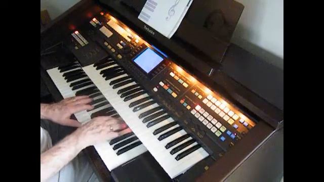 Ivor Novello'a 'My life belongs to you' смотреть онлайн