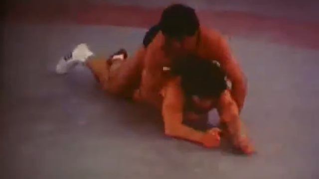 Riccardo Niccolini - olimpionico di Mosca 80 - Ritratto di un campione смотреть онлайн