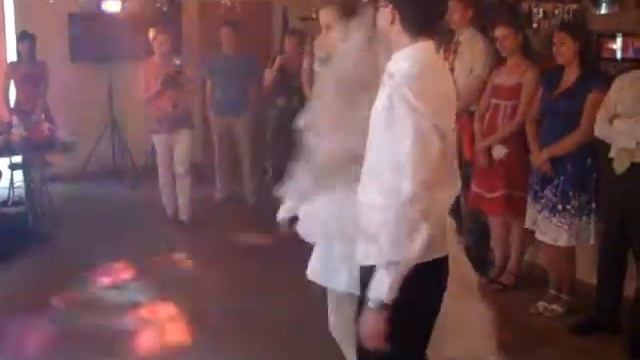 Видео красивого свадебного танца от студии 
