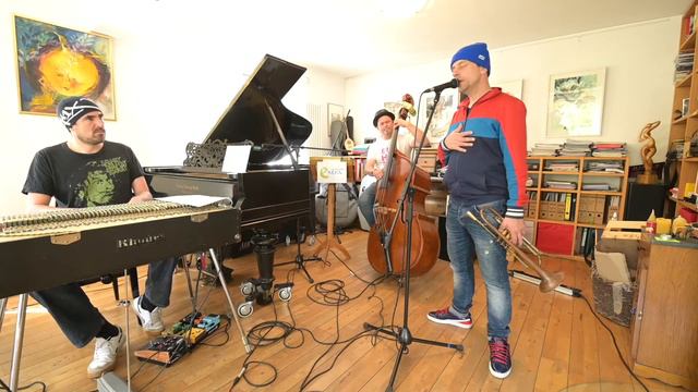 E-xtra 08 | Wohnzimmer-Konzert Von Joo Kraus Mit Ulf Kleiner Und Veit Hübner