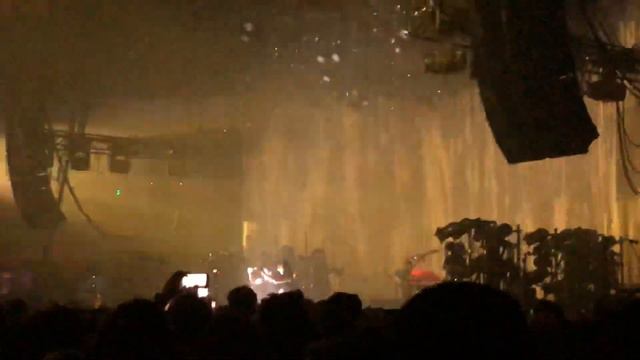 nine inch nails - parasite (w/ mariqueen maandig) - Live at The Palladium - Night 1 12/7/18 смотреть онлайн