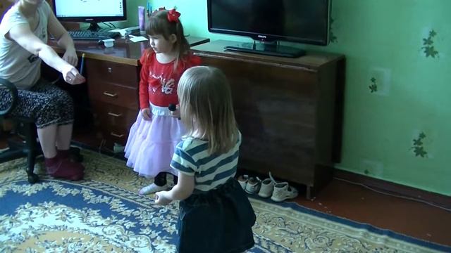 В лесу родилась елочка... 2015 год смотреть онлайн