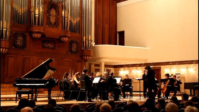 В. Моцарт - Дивертисмент Фа мажор / W. Mozart - Divertimento in F 3 part смотреть онлайн