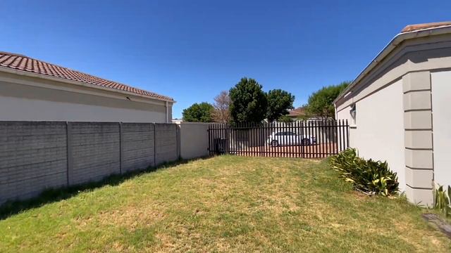 3 Bedroom Home For Sale In Cape Town - Royal Ascot