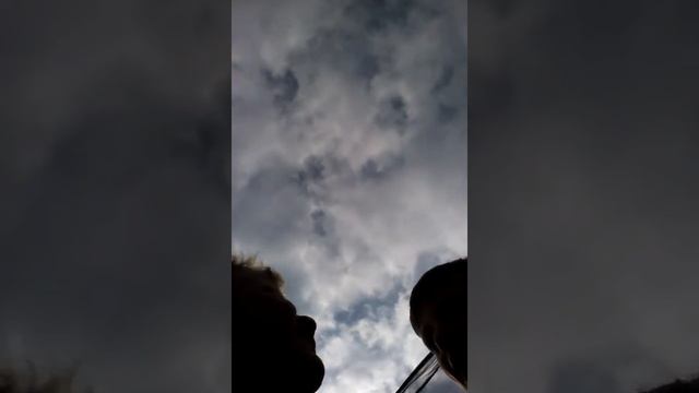 Pees and banana's смотреть онлайн